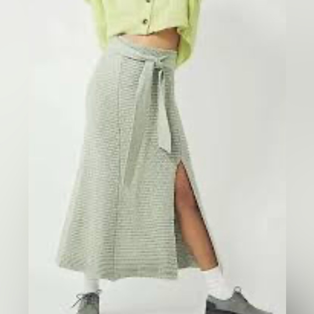 Free People Claudia Green Knit Belted Blanket Skirt Size XS Slit Rib-Knit Maxi